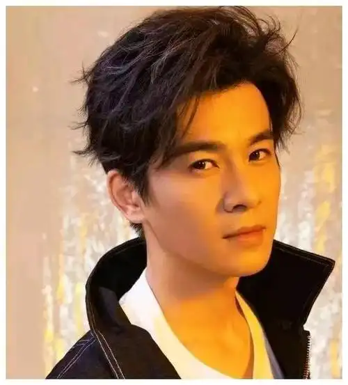 天涯四美之一,年轻无敌男神——乔振宇!