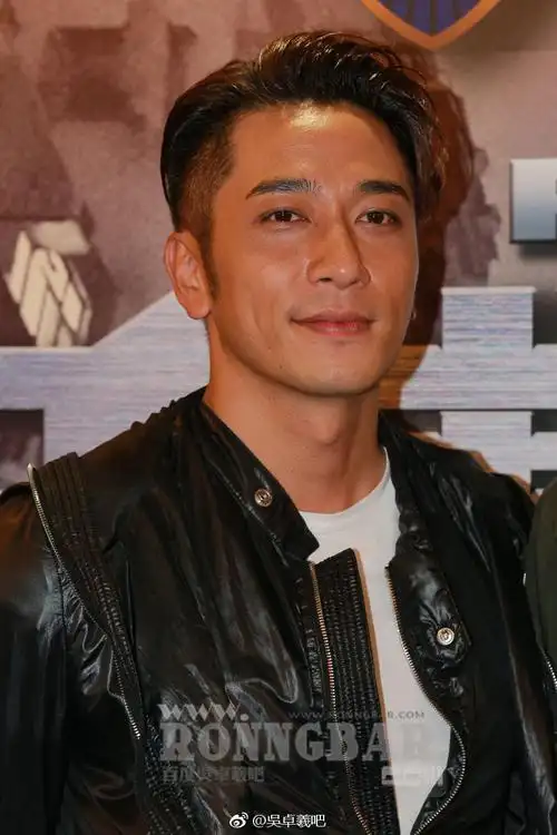 41岁吴卓羲最新状态高清图谈保养心得