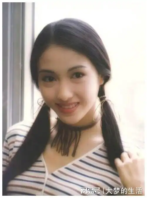 坐拥10亿身家背后的黎姿,和她生命中最重要的3个"残疾"男人|马廷强