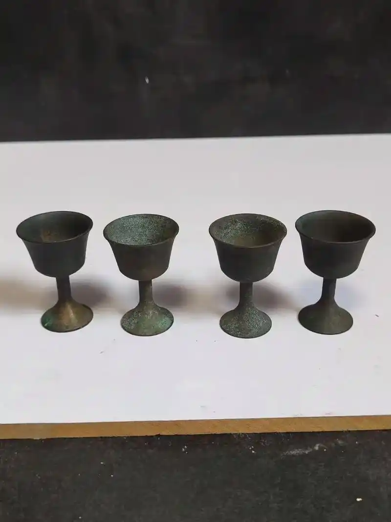 清代四个铜酒盅.完整.一枪打优惠[抱拳]#一 - 抖音