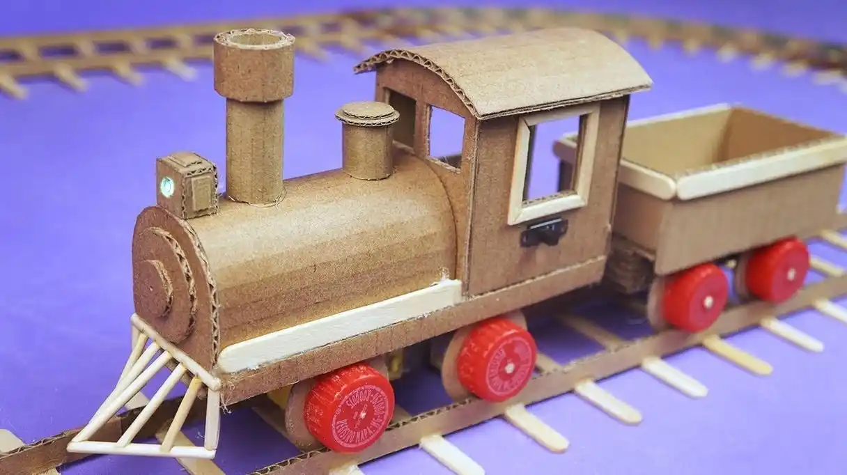 服务升级 2手工玩具火车制作教程.
