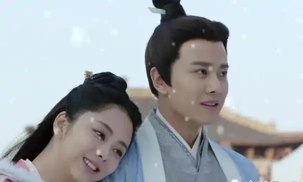 7,谭松韵这部剧才是都市言情剧的黑马|井柏然|钟汉良|迪丽热巴|演艺