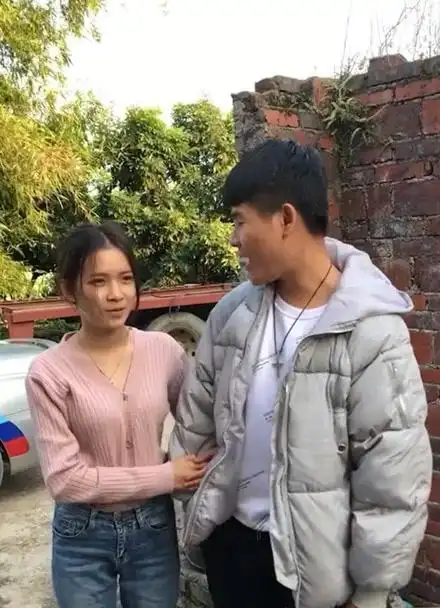 儿子带女朋友回家遭妈妈嫌弃到底是为何