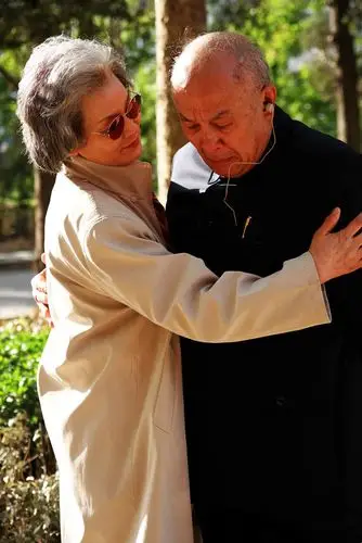 老演员许还山经历苦难笑对人生他有过两次婚姻现在很幸福