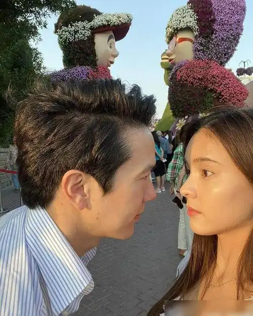 泰星aom真心话2跟现男友在一起需要超常忍耐不敢去催婚他