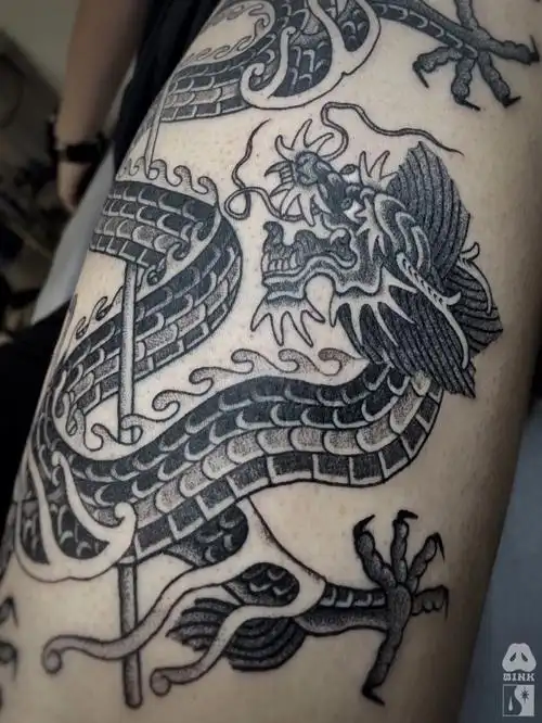 传统与东方传统的龙造型尝试进行融合#广州纹身  #龙纹身  #黑白纹身