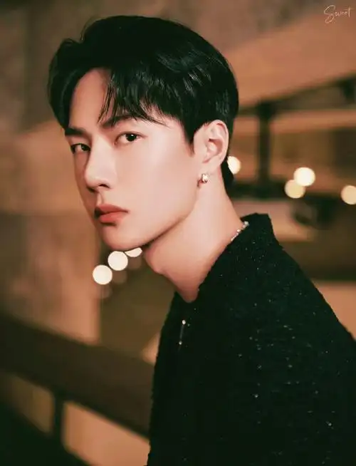 25 vf时装电影盛典饭修存图#王一博#惊艳了时光06#王一博 爱奇艺