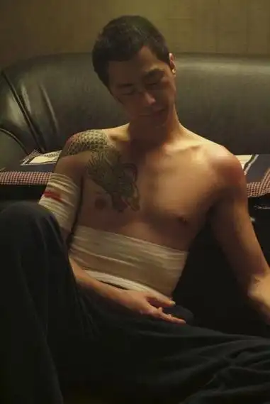 回顾赵寅成全智贤心中男神却惨遭金敏喜抛弃如今仍孤身一人