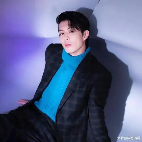 最后是曾为团长的敖犬(庄濠全),近年来都在大陆发展,参加了选秀节目