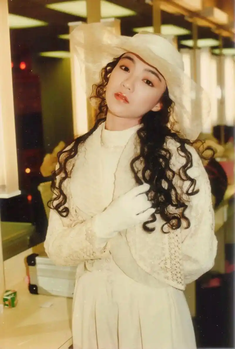 祝娴公主,陈慧娴生日快乐,粤语天后第一人 - 抖音