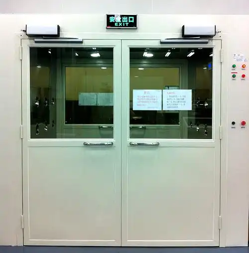 p>电动平开门机,是所有需要作遥控控制的庭院,别墅,小区,机关,学校的