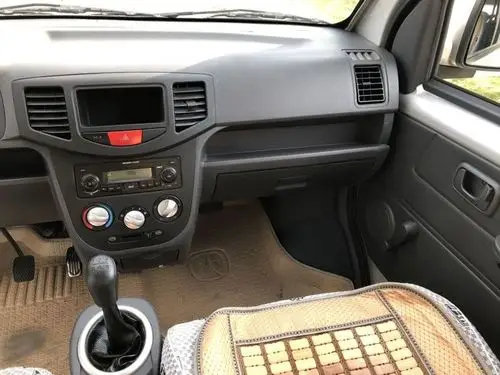 北汽 北汽威旺306 1.2l