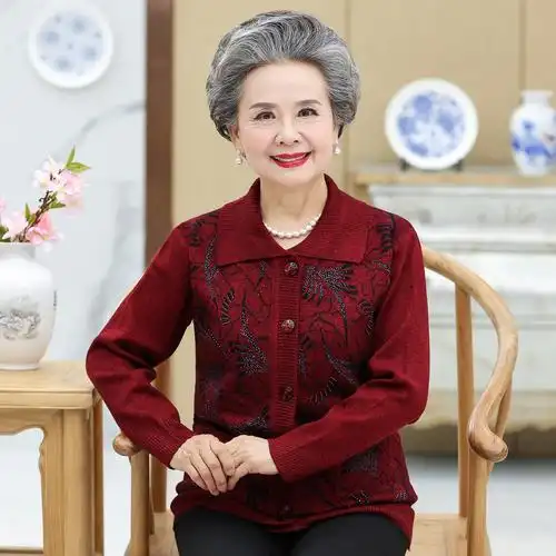 大码短款毛衣女_中老年人女装秋装短款针织衫开衫大码妈妈装羊毛衫