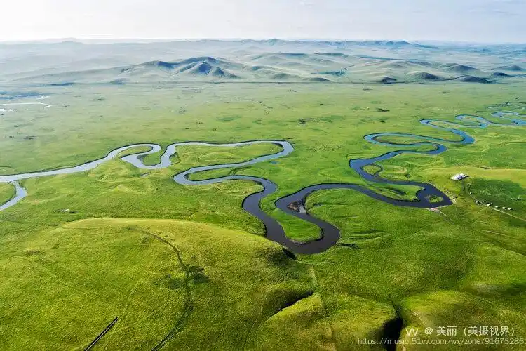 鸟瞰呼伦贝尔大草原首发
