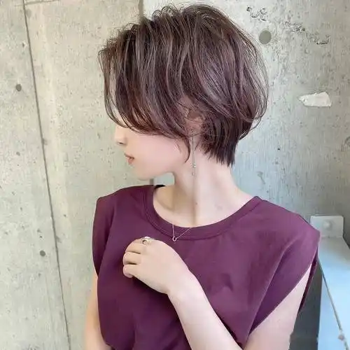 流行"四好"层次短发,立体蓬松很精致,适合大多数女性_造型_效果_发型