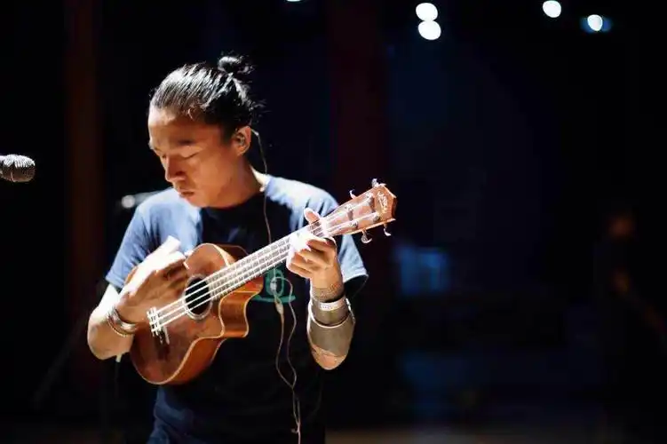 高虎——痛仰乐队主唱