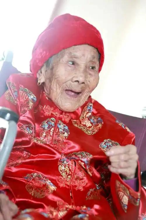 超200万次围观如皋这群百岁老人爆红网络他们说