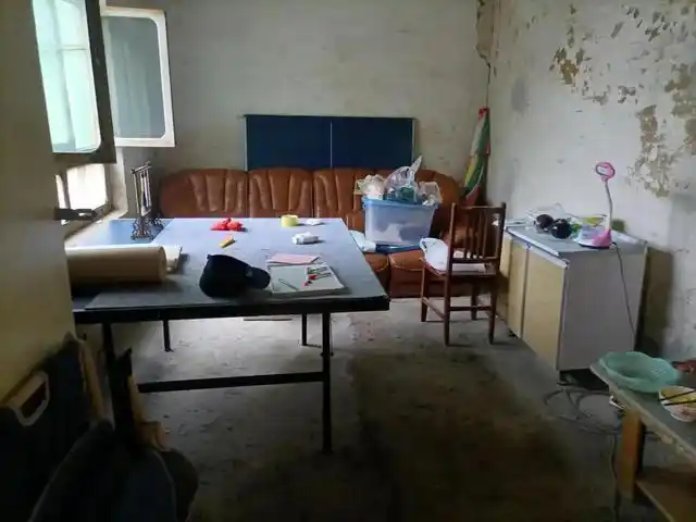 老屋欲倒修缮记