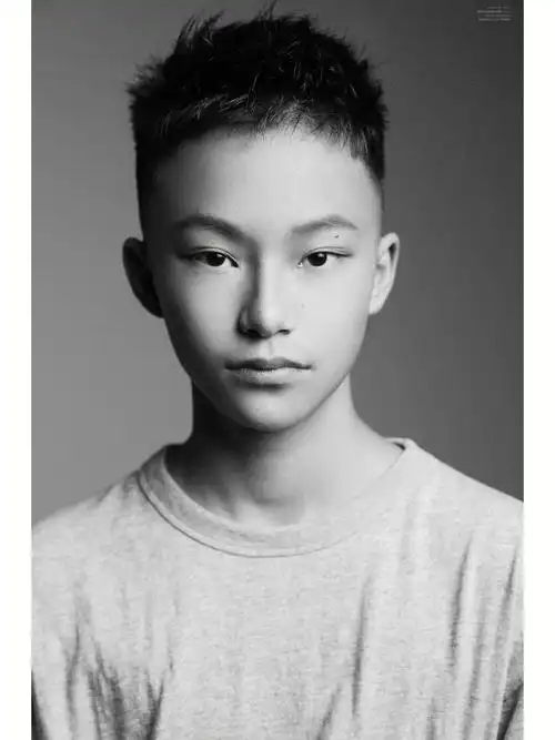 2个14岁的小男孩嘉兴儿童写真肖像kimi