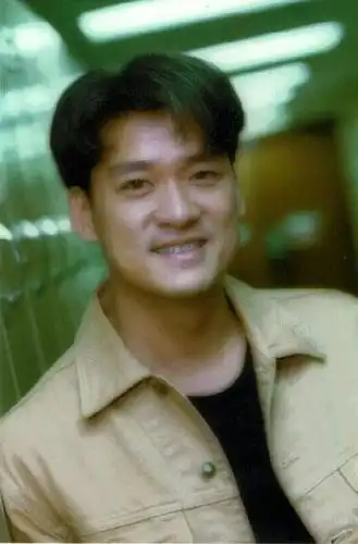 图文艺人个人小档案周华健4