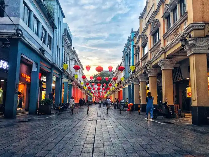 喜欢这里的,街道,建筑,天空