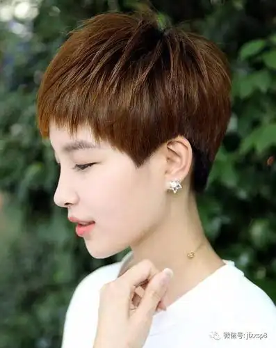 2017流行"短鬓角"