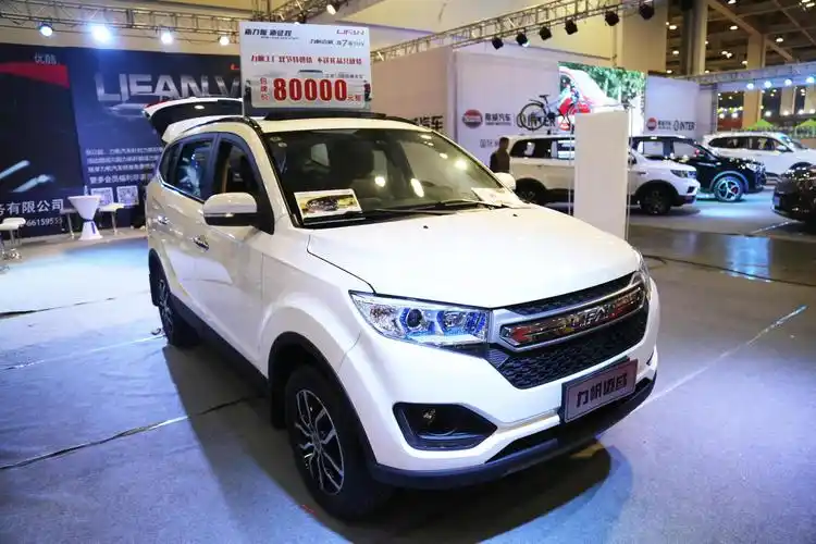 力帆汽车迈威,7万级别真7座suv,车展实拍!