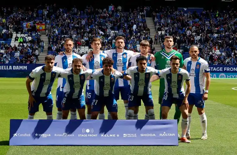 球队阵容最终全场比赛结束,西班牙人1-1安道尔.