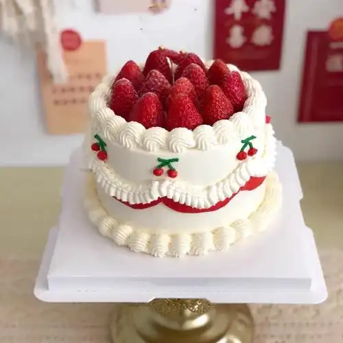 抖音网红草莓雪人圣诞节水果动物奶油生日蛋糕成都新鲜生日蛋糕
