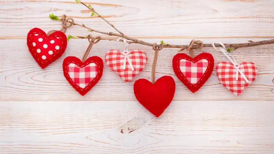 壁纸 爱的心,树枝,浪漫