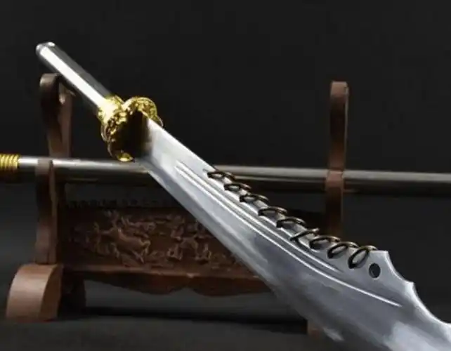 为什么古代大刀要装铁环?