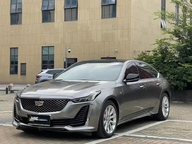 凯迪拉克ct5车身改色贴膜液态金属银