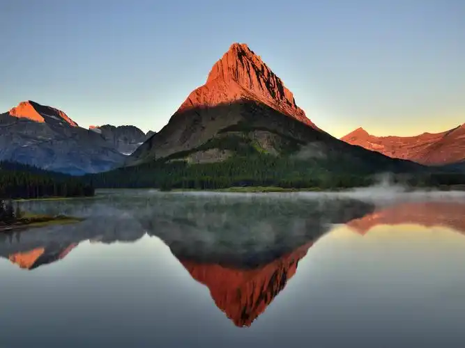山,湖泊,水中的倒影 1242x2688 iphone xs max 壁纸,图片,背景,照片