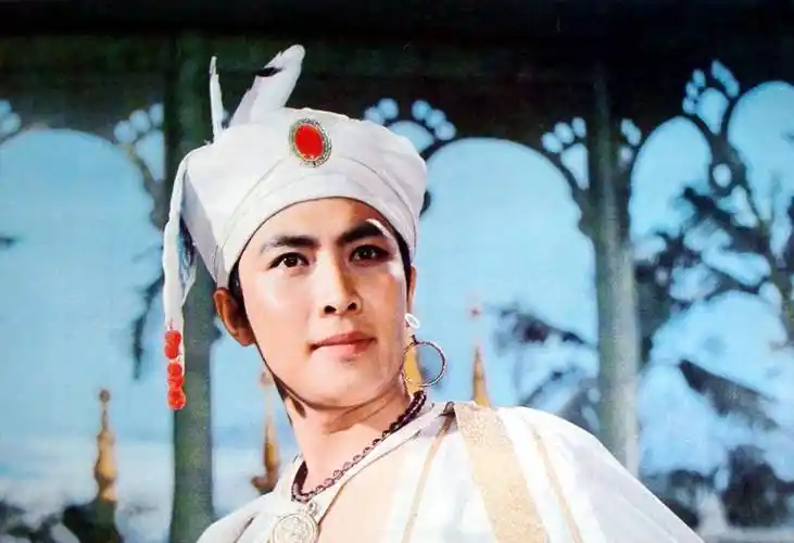 《孔雀公主》,李秀明唐国强主演,靓女帅哥,景美歌美,让人难忘