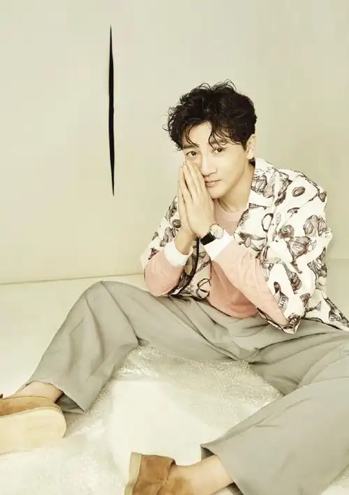 苏有朋帅气有型时尚写真图片 _ 图片网