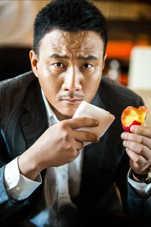 回顾胡军台上霸气硬汉把温柔给了两个女人儿子却不像亲生的