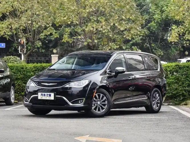 克莱斯勒(进口) 大捷龙phev(进口) 2019款 3.6l 插电混动版