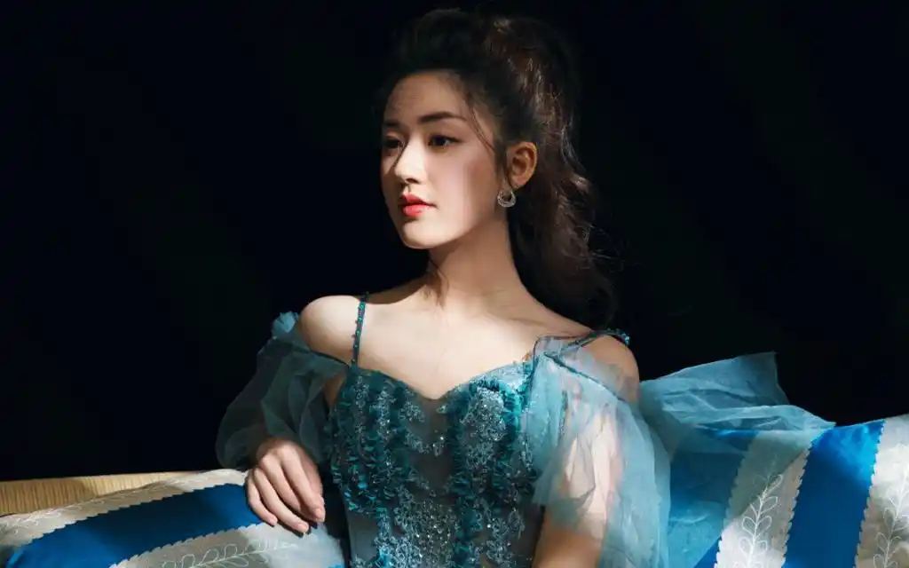 新晋女神赵露思清新写真,高清图片,电脑桌面-壁纸族