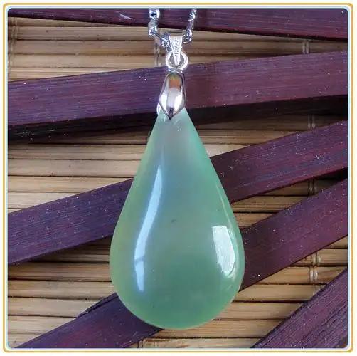 水滴纯天然岫玉吊坠挂件一滴水挂坠项坠透料挂链颈饰
