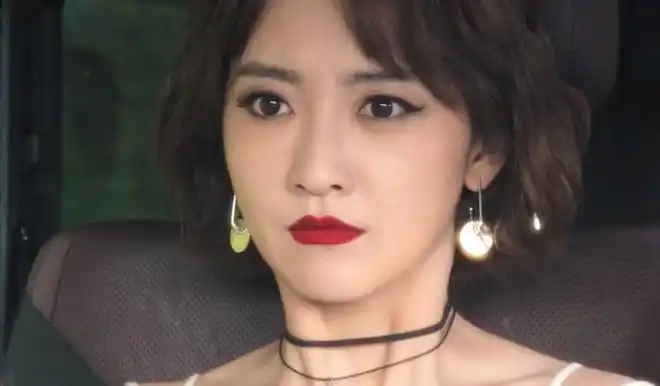 给你一根皮鞭你却玩陀螺张浩主演的这部仙人跳电影你怎么看