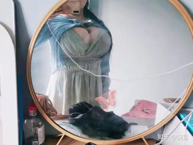 女生胸太大,d cup以上!是什么体验? - 知乎