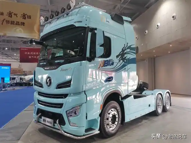 "大"有可为舍我其谁 700马力陕汽德龙x6000燃气重卡发布