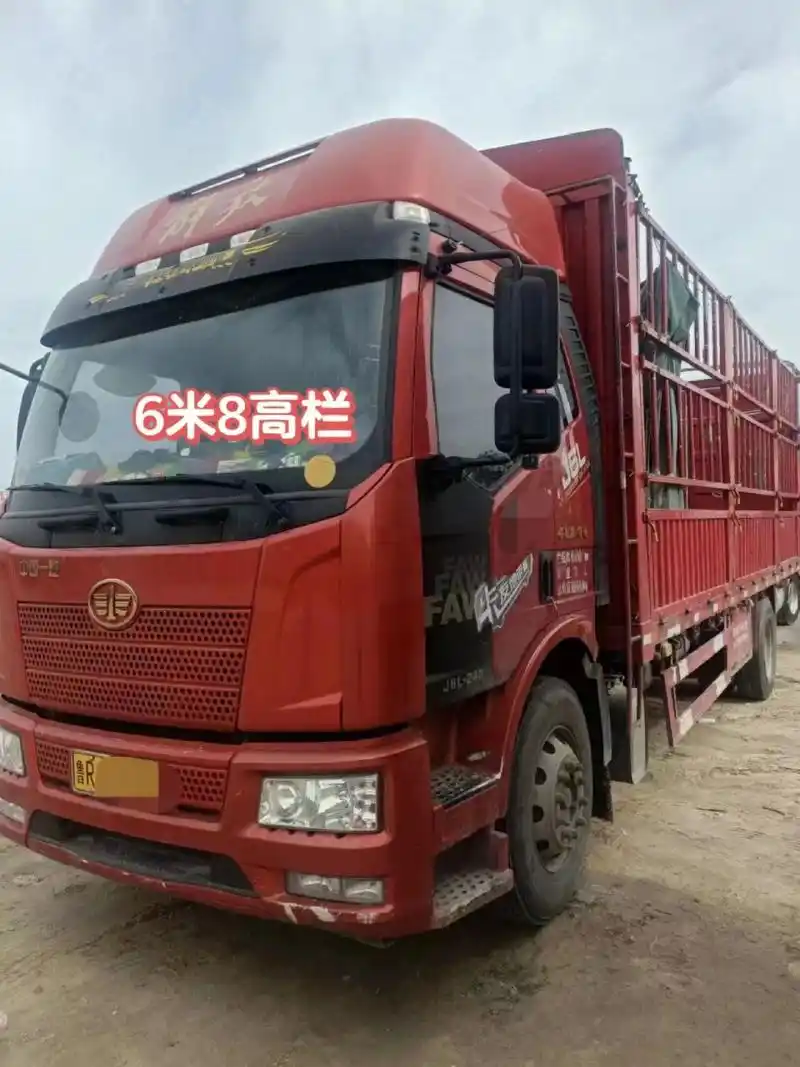 二手货车6米8高栏货车 2020年5月,解放j6l6.