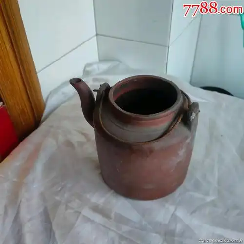 一把民国的造形漂亮紫砂壶