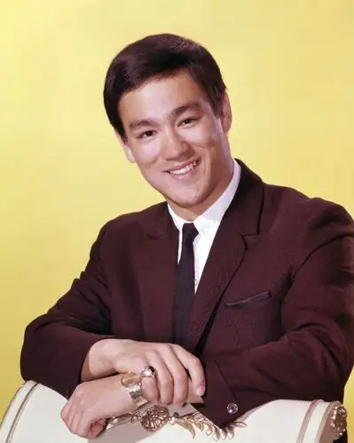 一代功夫之王传奇李小龙99幅珍贵图独家珍藏