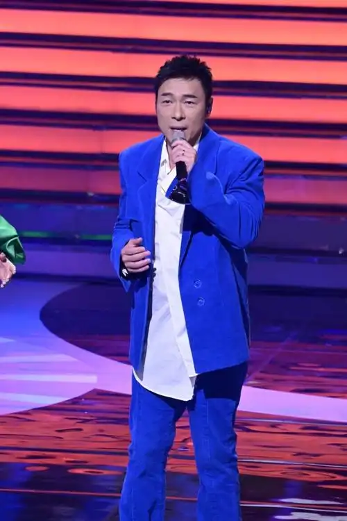 许志安曝郑秀文感染新冠半年仍有哮喘难痊愈sammi新照显消瘦