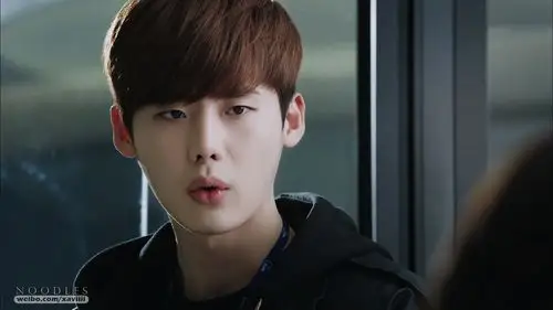 匹诺曹,李钟硕匹诺曹壁纸图片