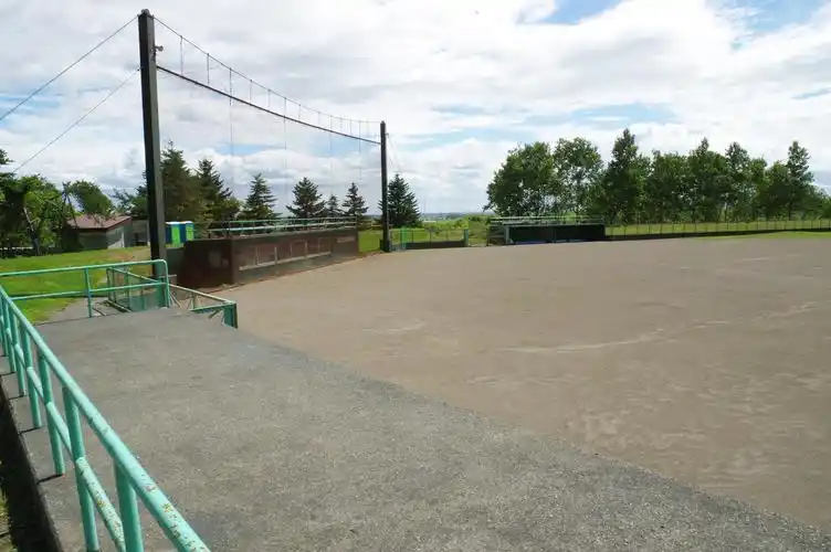 棒球场免费图片1024x600分辨率查看