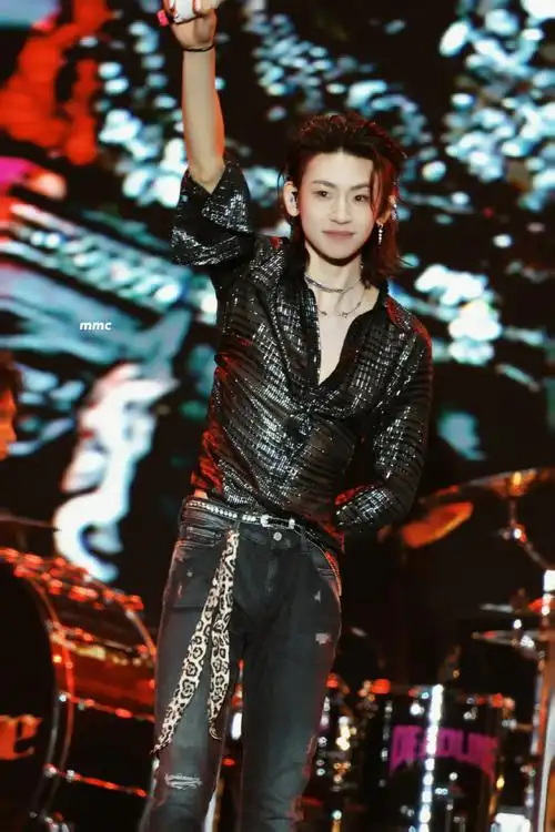 小鬼王琳凯音乐节