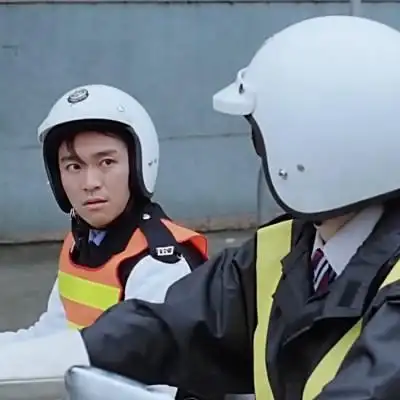 《逃学威龙2》[自截] [电影] [男头] [女头] [明星] [复古] [怀旧]